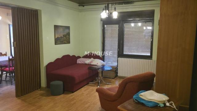 Kuća, Petosoban, Prodaja, 208m2, Logor, Gradska lokacija, Sombor