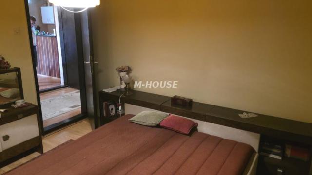 Kuća, Petosoban, Prodaja, 208m2, Logor, Gradska lokacija, Sombor