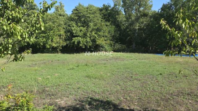 Kuća, Petosoban, Prodaja, 208m2, Logor, Gradska lokacija, Sombor