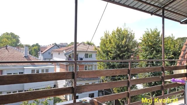 Stan, četvorosoban, Prodaja, 93m2, Galenika, Zemun, Petra Jovovića