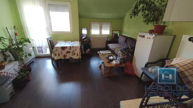 Stan, Garsonjera, Izdavanje, 29m2, Tabane, Gradska lokacija, Jagodina