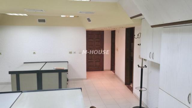 Poslovni prostor, Prodaja, 63m2, Centar, Gradska lokacija, Sombor