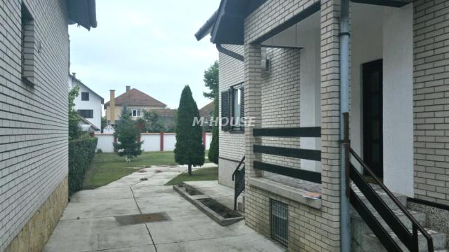 Kuća, Prodaja, 147m2, Josićko naselje, Gradska lokacija, Sombor