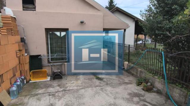Kuća, Trosoban, Prodaja, 75m2, Moravski Bujmir, Okolno mesto, Aleksinac