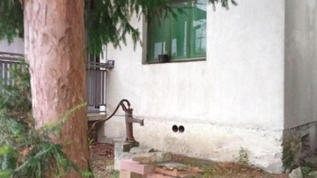 Kuća, Trosoban, Prodaja, 108m2, Širi centar, Gradska lokacija, Apatin