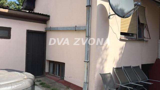 Kuća, Trosoban, Prodaja, 38m2, Čortanovci, Okolno mesto, Indjija