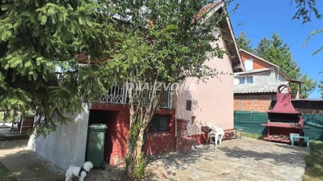 Kuća, Trosoban, Prodaja, 38m2, Čortanovci, Okolno mesto, Indjija