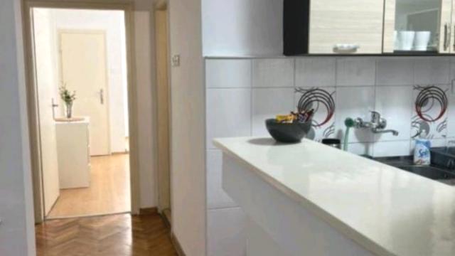 Stan, Trosoban, Izdavanje, 80m2, Topličin venac, Stari grad, Topličin venac