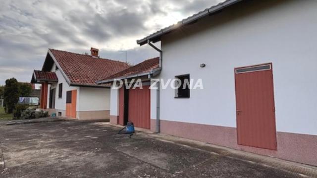 Kuća, Prodaja, 154m2, Čortanovci, Okolno mesto, Indjija