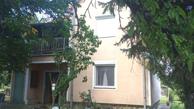 Kuća, Trosoban, Prodaja, 60m2, Čortanovci, Okolno mesto, Srednji Breg