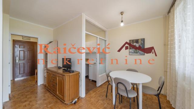 Stan, Jednosoban, Izdavanje, 40m2, Žarkovo, Čukarica, Zmajevacka