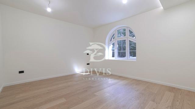 Stan, Trosoban, Prodaja, 70m2, Bulevar despota Stefana