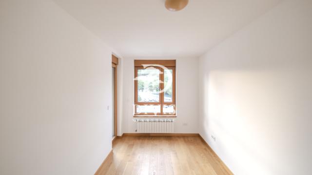 Stan, Trosoban, Izdavanje, 72m2, Bulevar Heroja sa Košara