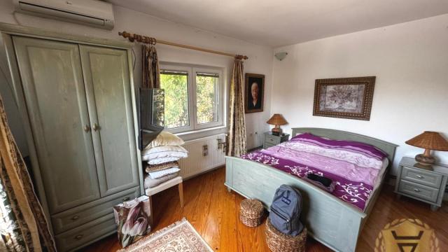 Kuća, Trosoban, Prodaja, 205m2, Arnajevo, Barajevo, Vodice