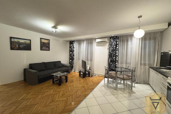 izdavanje, stanova,
obilicev-venac-stari-grad-beograd, 961847, trosoban-marsala-birjuzova