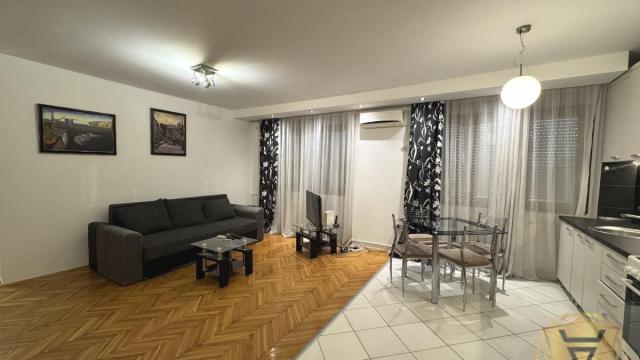Stan, Trosoban, Izdavanje, 70m2, Obilićev venac, Stari grad, Maršala Birjuzova