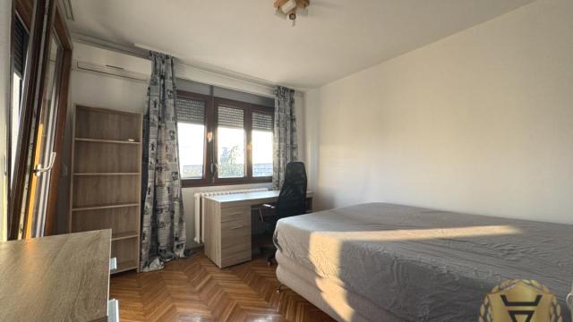 Stan, Trosoban, Izdavanje, 70m2, Obilićev venac, Stari grad, Maršala Birjuzova