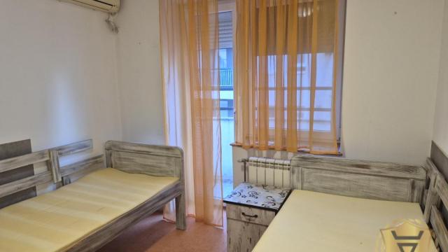 Kuća, Izdavanje, 260m2, Lion, Zvezdara, Đevđelijska