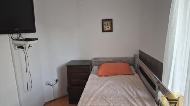 Kuća, Izdavanje, 260m2, Lion, Zvezdara, Đevđelijska