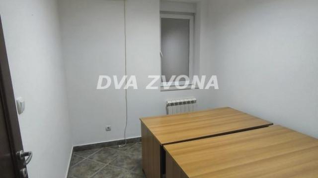 Poslovni prostor, četvorosoban, Izdavanje, 70m2, Centar, Novi Sad, Novi Sad