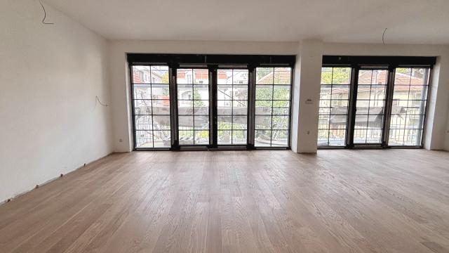 Stan, četvorosoban, Prodaja, 110m2, Lamartinova