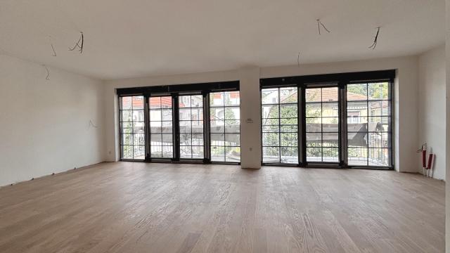 Stan, četvorosoban, Prodaja, 110m2, Lamartinova