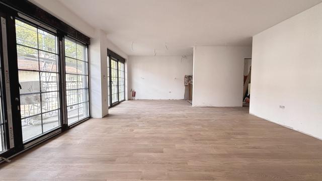 Stan, četvorosoban, Prodaja, 110m2, Lamartinova