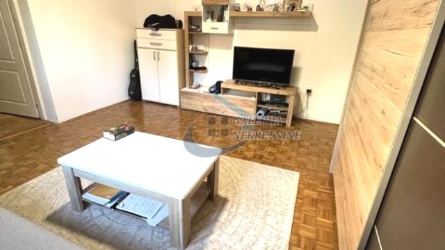 Stan, Dvosoban, Izdavanje, 52m2, Slavija, Vračar, Beogradska