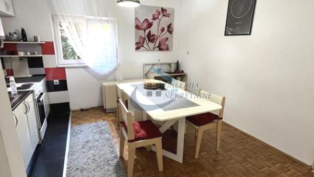 Stan, Dvosoban, Izdavanje, 52m2, Slavija, Vračar, Beogradska
