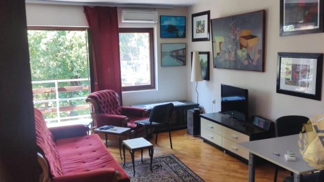 Kuća, četvorosoban, Izdavanje, 200m2, Kaludjerica, Grocka, Teslina