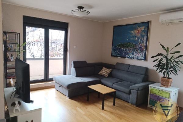 izdavanje, stanova,
lekino-brdo-vozdovac-beograd, 963018, trosoban-krusevacka