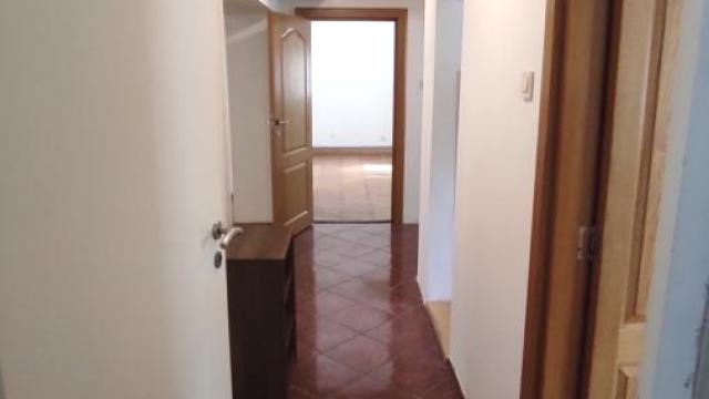 Stan, Troiposoban, Izdavanje, 70m2, Karadjordjev trg, Zemun, 22 oktobra