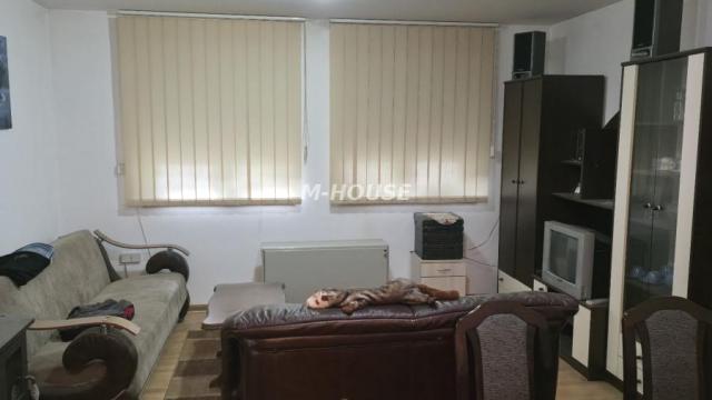 Kuća, Trosoban, Prodaja, 93m2, Mlake, Gradska lokacija, Sombor