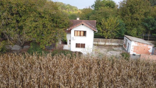 Kuća, četvorosoban, Prodaja, 57m2, Kupusina, Okolno mesto, Apatin