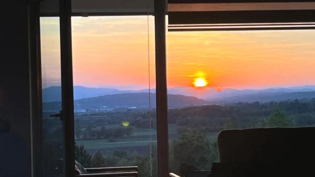 Kuća, Trosoban, Prodaja, 100m2, Mojsinje, Okolno mesto, Mojsinje