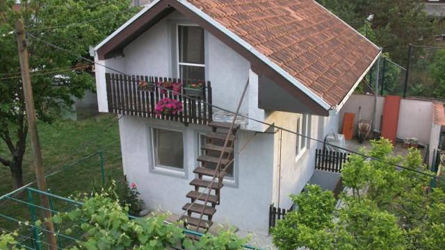 Kuća, Petosoban i veći, Prodaja, 270m2, Batajnica, Zemun, Batajnica