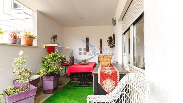 Stan, Dvoiposoban, Prodaja, 61m2, Crveni krst, Vračar, Sazonova