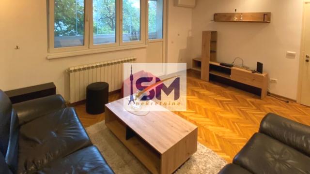 Stan, Dvosoban, Izdavanje, 68m2, Cvetni trg, Vračar, Mišarska