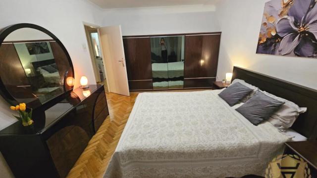 Stan, Trosoban, Izdavanje, 85m2, Slavija, Vračar, Svetozara Markovića
