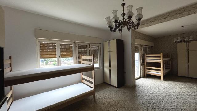 Soba, Izdavanje, 260m2, Stari Banovci, Okolno mesto, Stari Banovci