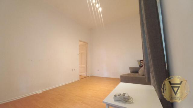 Stan, Dvosoban, Izdavanje, 55m2, Kalenić pijaca, Vračar, Topolska