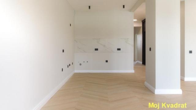Stan, Trosoban, Prodaja, 80m2, Trg Republike, Stari grad, Dobračina