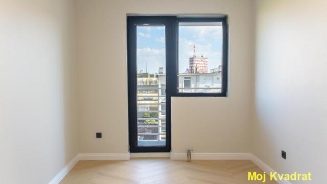 Stan, Trosoban, Prodaja, 80m2, Trg Republike, Stari grad, Dobračina