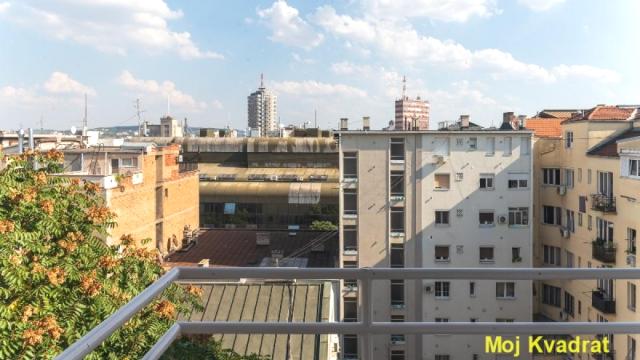 Stan, Trosoban, Prodaja, 80m2, Trg Republike, Stari grad, Dobračina