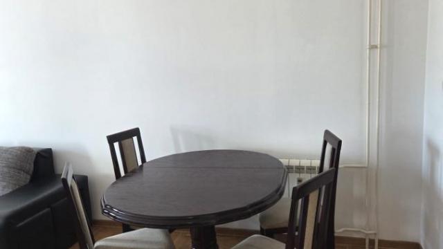 Stan, Dvosoban, Izdavanje, 61m2, Južni bulevar, Vračar, Šumatovačka