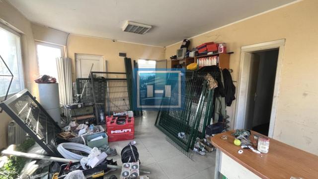 Poslovni prostor, Prodaja, 490m2, Lipar, Gradska lokacija, Jagodina