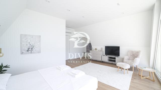 Kuća, četvorosoban, Prodaja, 360m2, Sopot, Mihaila Nikolića