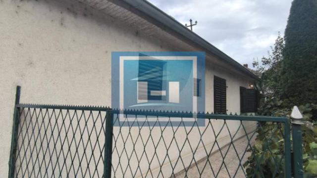 Kuća, Trosoban, Prodaja, 70m2, Centar, Gradska lokacija, Ćuprija