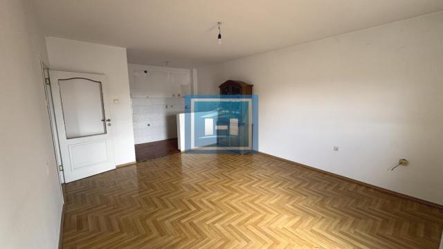 Stan, Trosoban, Prodaja, 73m2, Centar, Gradska lokacija, Jagodina