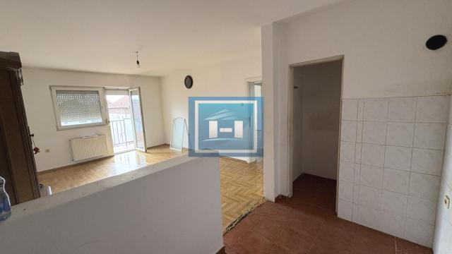 Stan, Trosoban, Prodaja, 73m2, Centar, Gradska lokacija, Jagodina